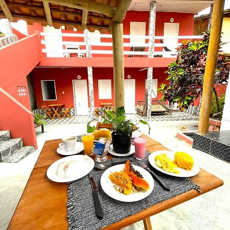 Hospedaria Mucuge - Na Principal Rua Da Cidade, Rua Do Mucuge - Arraial D'Ajuda ปอร์โตเซกูโร ภายนอก รูปภาพ
